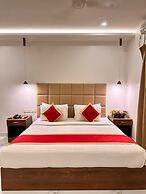 YAM HOTEL