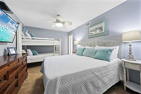 Island Winds West 471