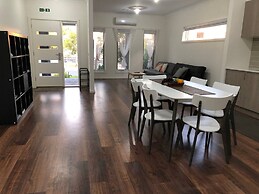 Serenity Home 11 by Hiverooms