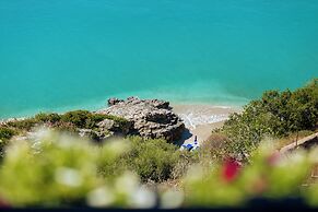 Kshira Oasis - Luxury 7-Bedroom Vila