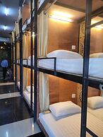 Hangover Hostel Patong