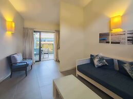 Be Cosy Apart Hotel with LOV