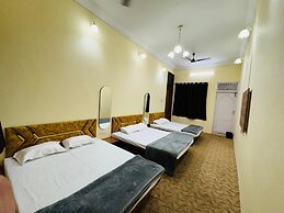 Millionaire Homestay