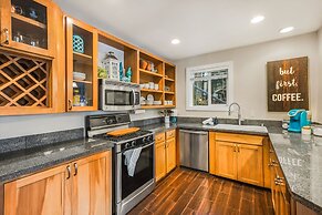 Phillips Lake Lodge in Shelton