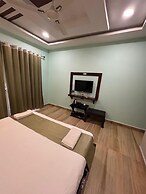 The Leisure Cave Arambol Goa