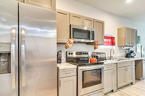 2 Mi to Busch Gardens: Tampa Retreat