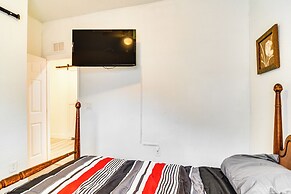 2 Mi to Busch Gardens: Tampa Retreat