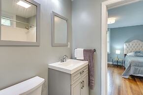 2 Mi to Dtwn Pensacola: Charming Apartment