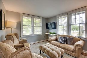 2 Mi to Dtwn Pensacola: Charming Apartment