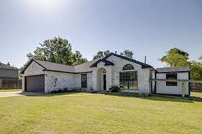 Private Acreage, Pergola & Fire Pit: Baytown Home