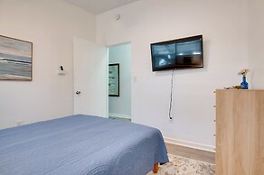 Dogs Welcome, Steps to Beach: Cocoa Beach Retreat!