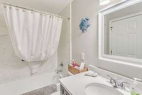 3 Mi to Cherry Grove Beach: Coastal Condo Retreat!
