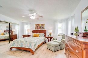 Hilltop Golf Course Cottage in The Villages!