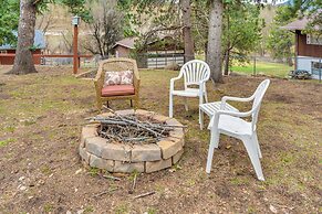 Mountain Retreat at Base of Pikes Peak!