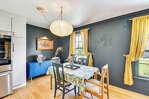 5 Mi to Lake Keowee: Stylish Salem Home w/ Yard!