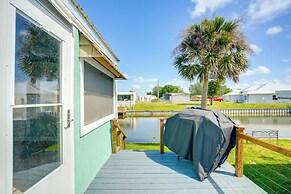 Boat & Fish: Canal-front Home on River