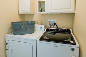 1 Mi to Dtwn Black Mountain: Home w/ Patio & Yard