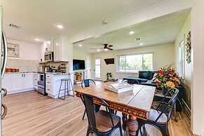 5 Mi to Lake Texoma: Wooded Retreat on 3 Acres!