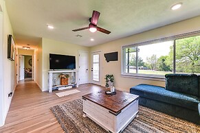 5 Mi to Lake Texoma: Wooded Retreat on 3 Acres!