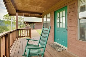 Close to River & Hiking: Cabin in Mountain View