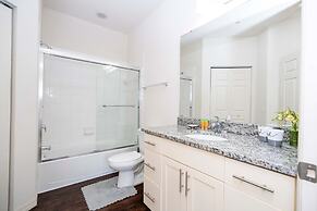 Spacious 4Bd Disney Dream With Resort Access at Lucaya 3210