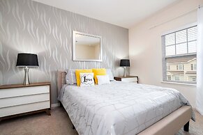 Spacious 4Bd Disney Dream With Resort Access at Lucaya 3210