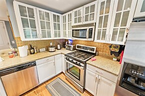 Stylish Notre Dame Condo Sleeps 6 2 Bedroom Condo