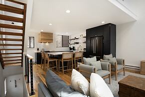 3094 Booth Falls Road 4 Bedroom Condo