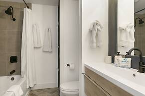 3094 Booth Falls Road 4 Bedroom Condo