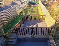 Cosy 3 Bedroom Family Home-large Garden-patio-wifi