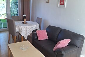 Charming Chestnut Cottage in Huntingdon