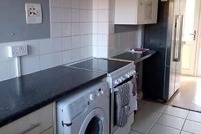 Charming Chestnut Cottage in Huntingdon