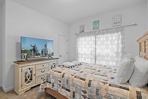 Magical Themed Home With Pool in Top Resort