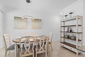 Magical Themed Home With Pool in Top Resort