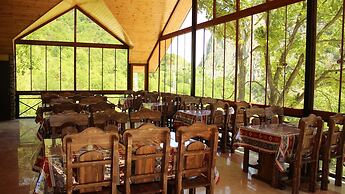 Quba Ugur Hotel
