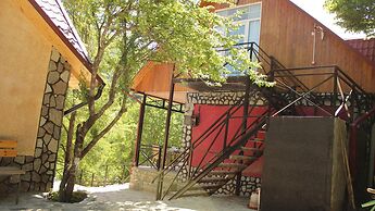Quba Ugur Hotel
