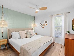 Super Boho - At Lake Toho's Water