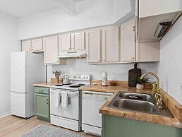 Super Boho - At Lake Toho's Water