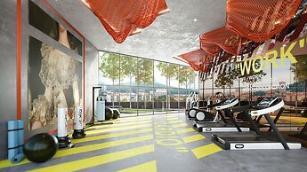 Heroes Home 8pax near Subway station