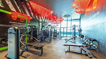 Heroes Home 8pax near Subway station