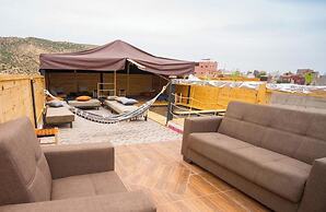 FU Space Hostel
