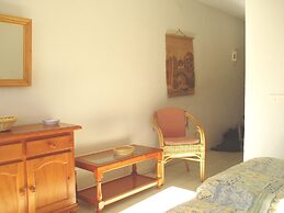 Puerto Duquesa Front Line Sea View Golf Studios - Longer Lets