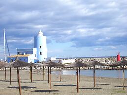 Puerto Duquesa Front Line Sea View Golf Studios - Longer Lets