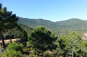 Puerto Duquesa Front Line Sea View Golf Studios - Longer Lets