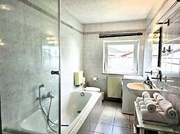 Apartmenthaus - Mackenbach
