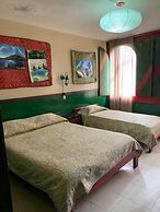 Hostal Flying Donkey