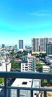 Stunning Suite With Balcony - Near MOA