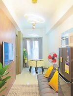 Stunning Suite With Balcony - Near MOA