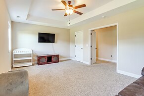 18 Mi to Pinehurst: Quiet + Spacious Family Home!