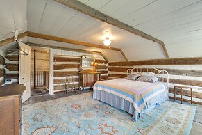 Hot Tub & Creek Views: Secluded Perryville Cabin